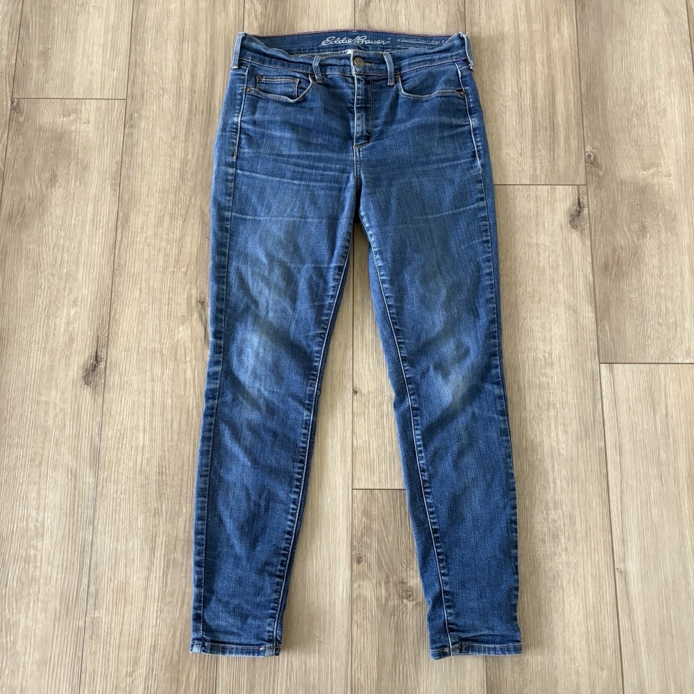 EDDIE BAUER Jeans Women's 4 Blue Slightly Curvy Slim Straight Medium Wash Denim